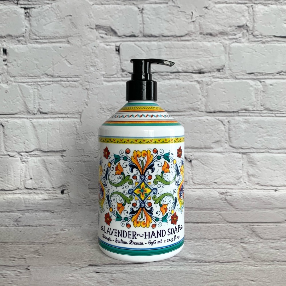 🌼H&B Co. Perugia Italian Deruta LAVENDER 🖐Soap